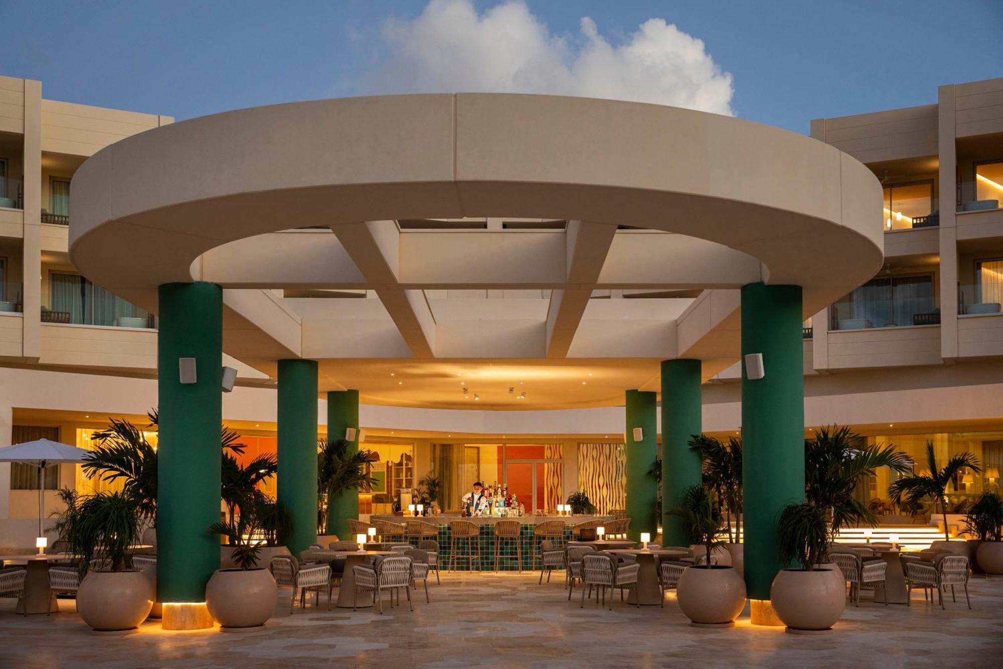 Hotel Joia Aruba By Iberostar Palm Beach Exterior foto